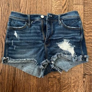 ⭐️hand bleached dyed back pocket shorts⭐️